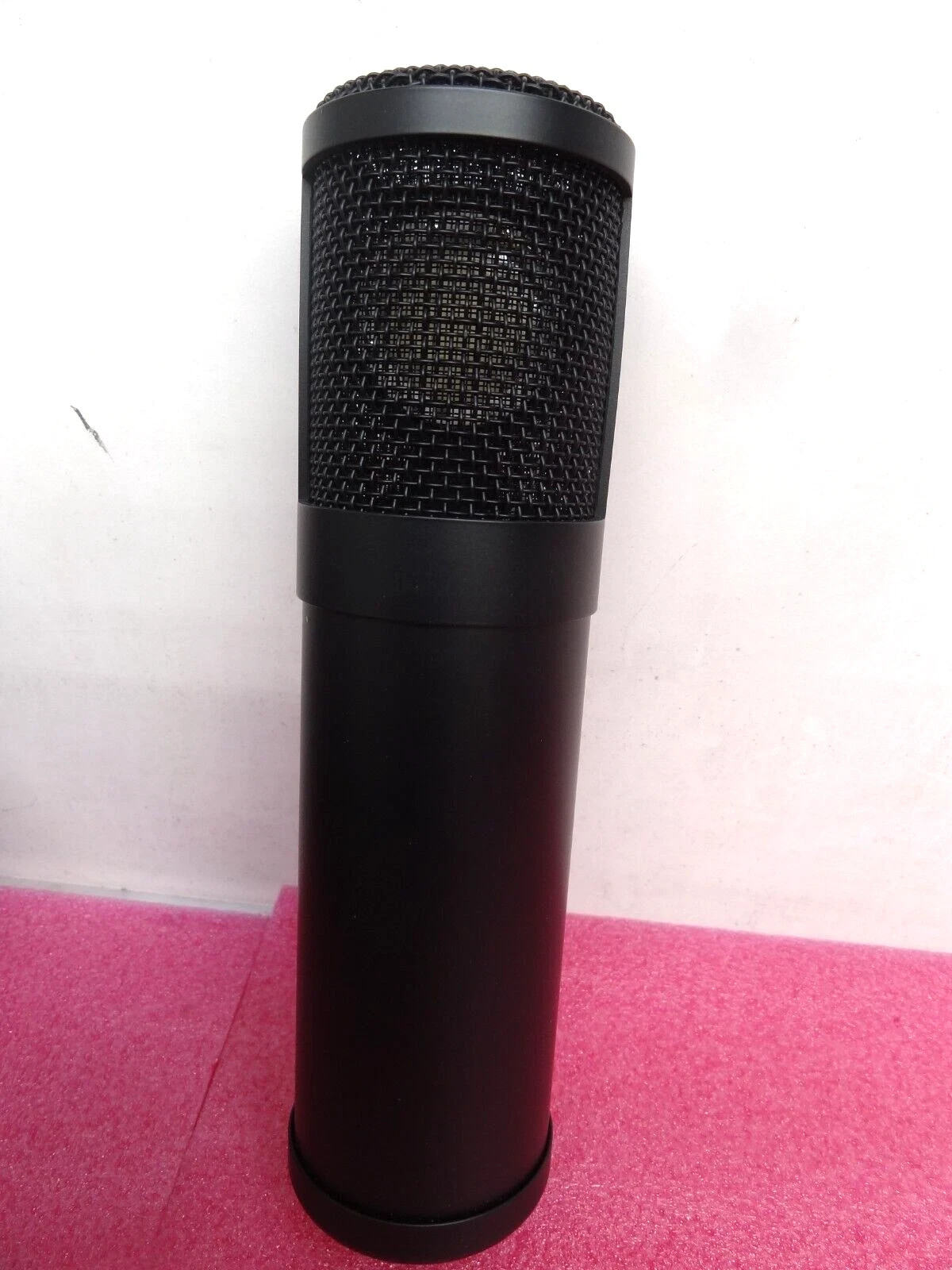 SLATE DIGITAL VMS ML-1 LARGE DIAPHRAGM MICROPHONE W/CASE & SHOCK MOUNT-BLACK T9