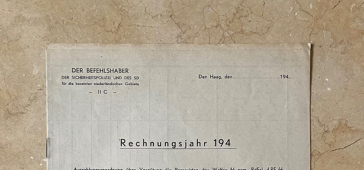 WW2 GERMAN PROTECTION SQUADRON + SECURITY SERVICE of DUTCH OCC. TERR. FORM 1944