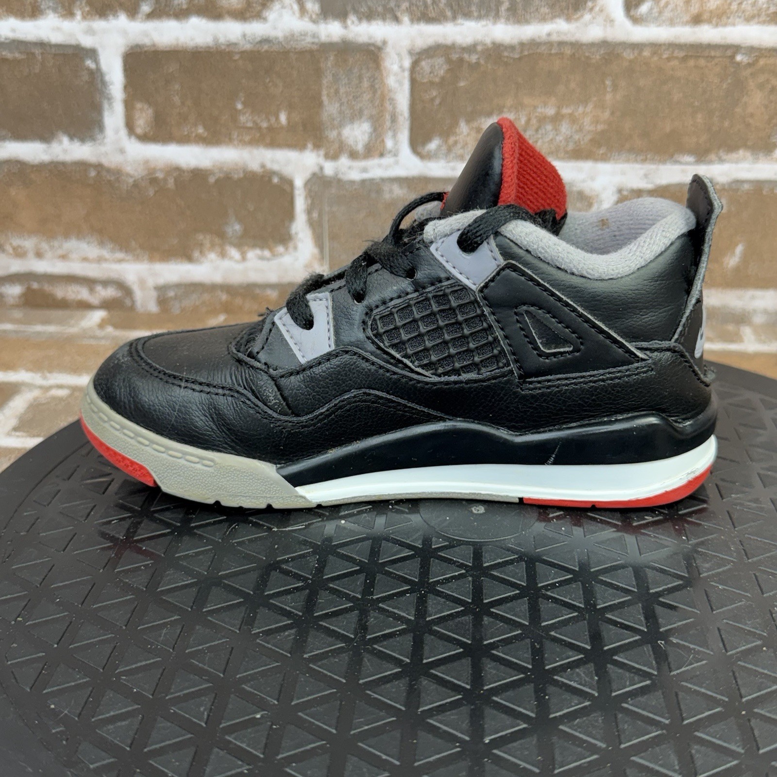 Nike Air Jordan 4 Retro Bred Reimagined Sneakers BQ7669-006 Kids Toddler Size 10