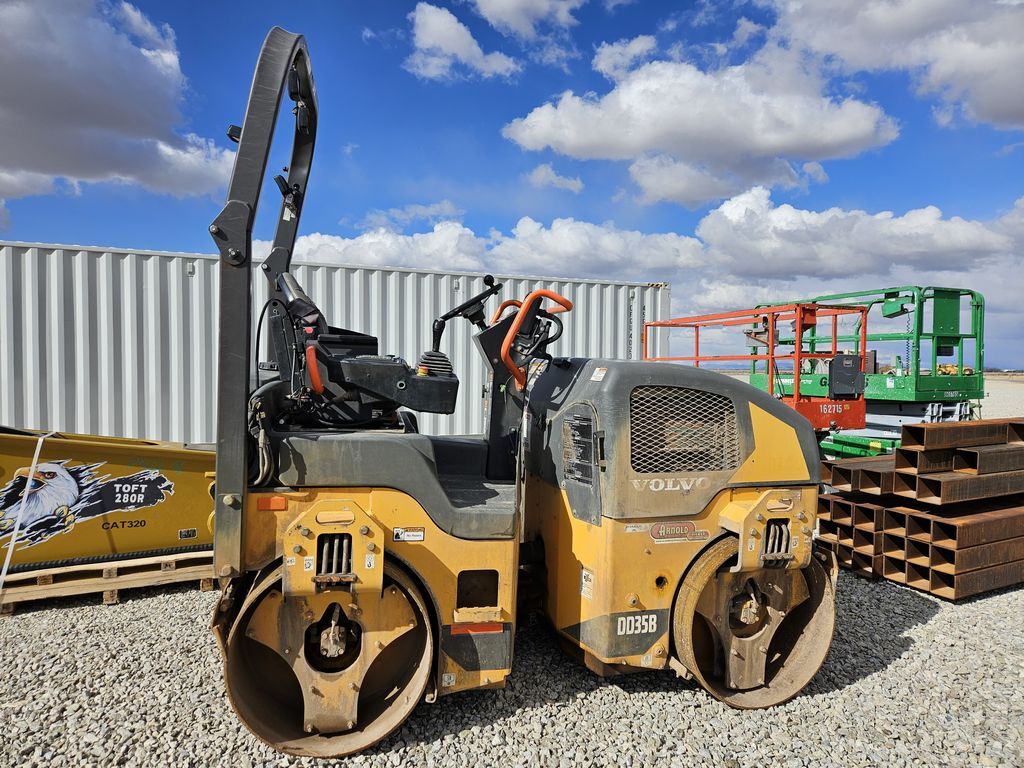 2020 VOLVO DD35B Tandem Smooth Drum Asphalt Roller Compactor # 4320