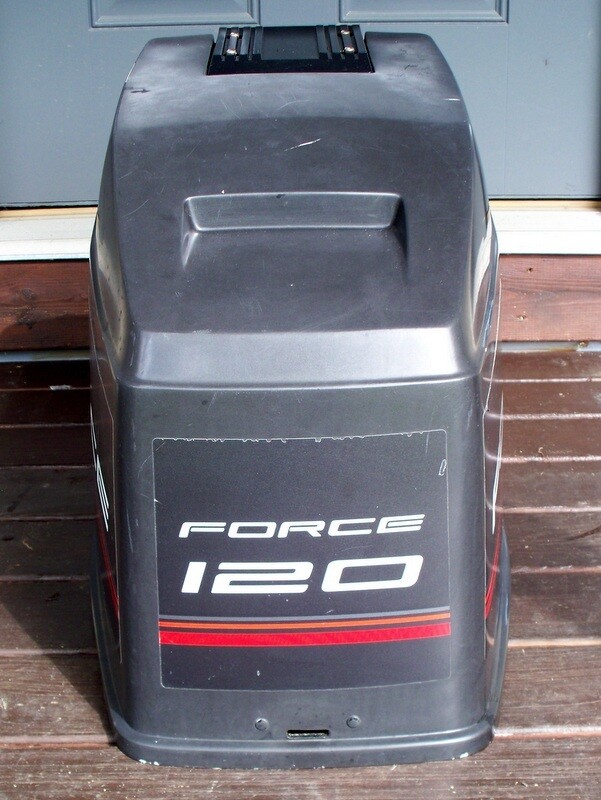 1990 - 1999 Force 120 HP Outboard Hood Cover Cowling Assembly 819747T9