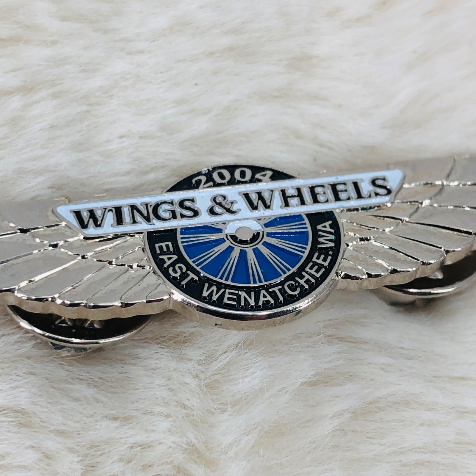 2004 Wings & Wheels East Wenatchee WA Souvenir Lapel Pin