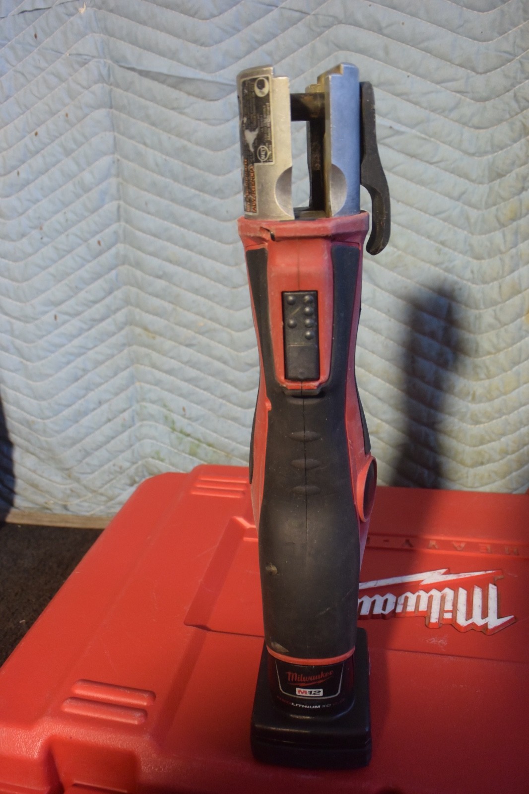 Milwaukee Press Model 2473-22 Copper Pipe Press Tool with 4 Jaws #3