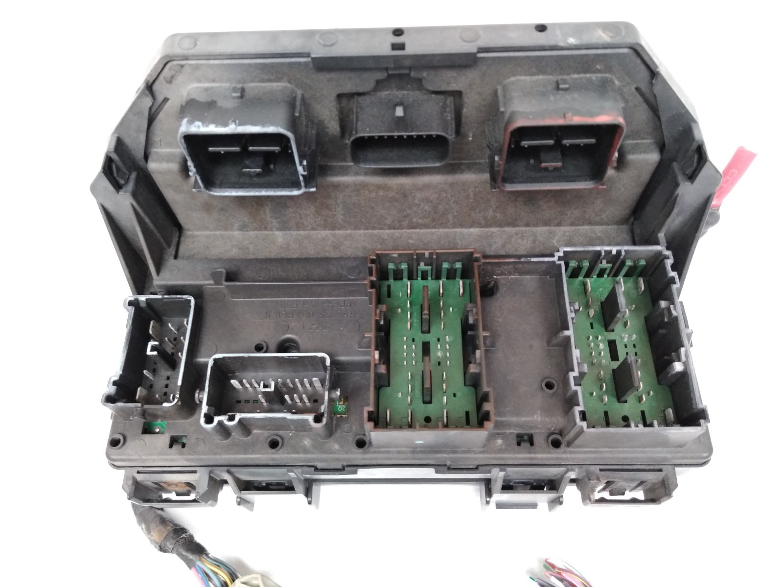 04692304AE Jeep 2009 2010 Liberty Fuse Box Dodge Nitro Front Relay Engine OEM J8