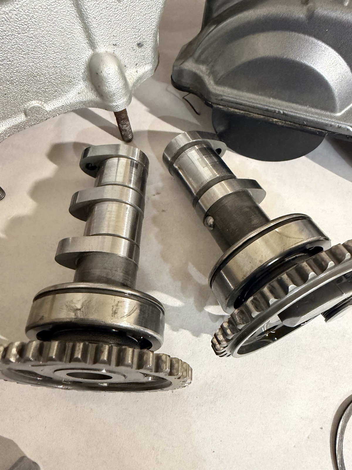 **2003-2006 YAMAHA YZ250F CYLINDER HEAD CAMS CAM TOWERS VALVE COVER COMPLETE OEM