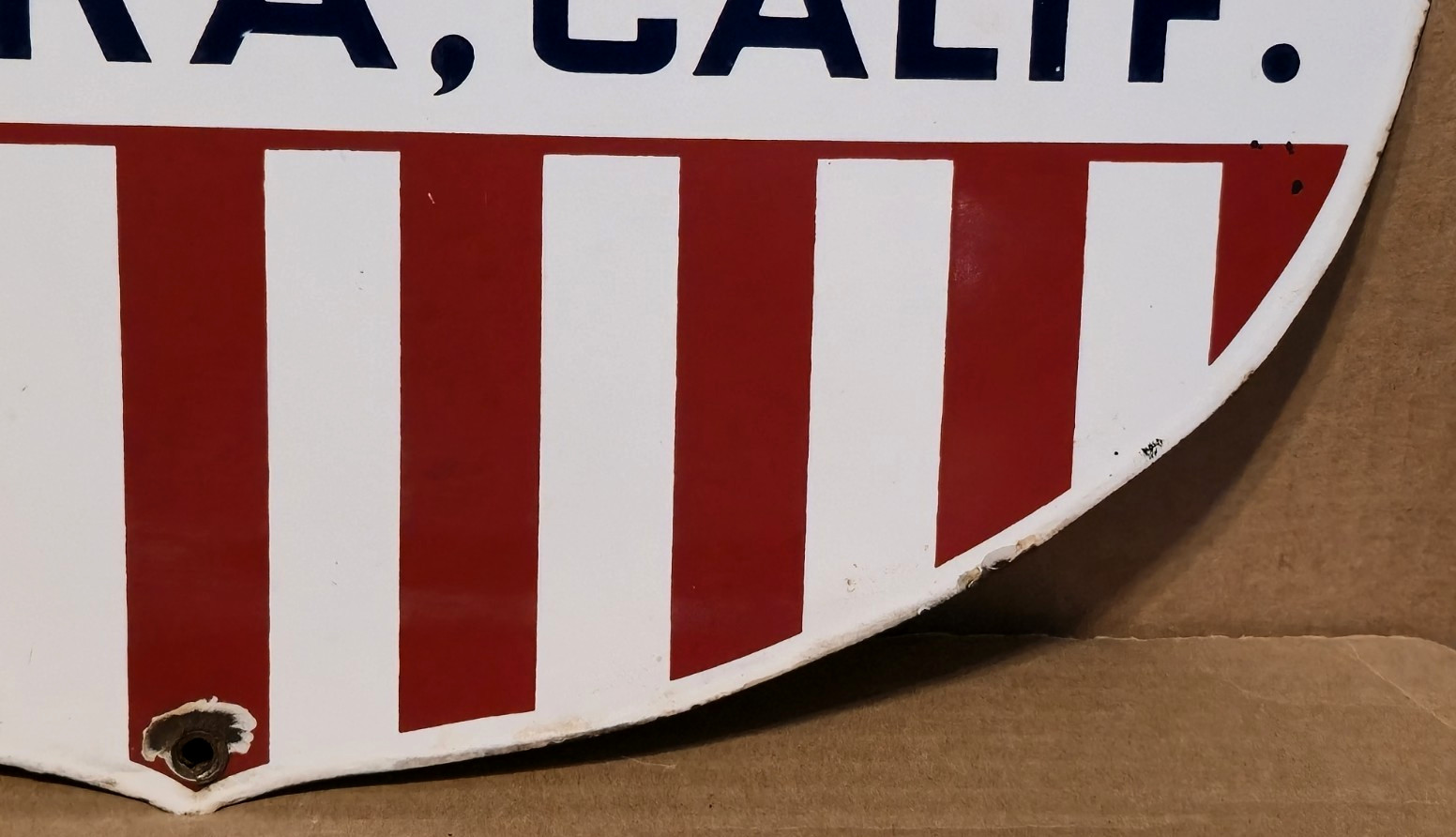 UNION TRUCK CO. VENTURA CALIF Porcelain Shield Sign - RARE!