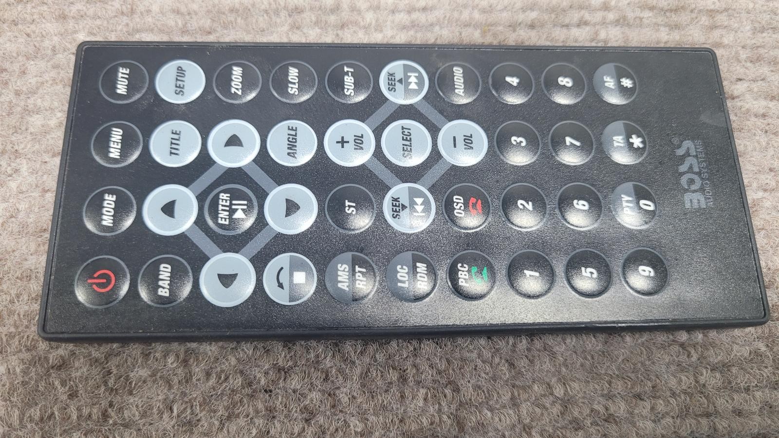 2005 Chevrolet Aftermarket BOSS A/V Equipment AM-FM Stereo 6 disc CD