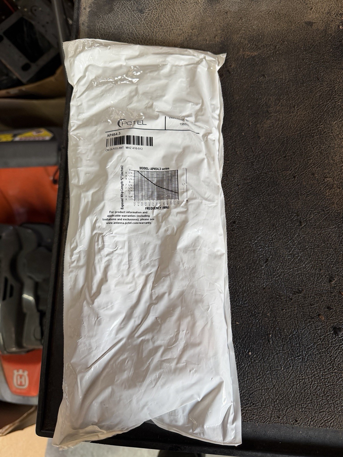 PCTEL 454.3 410-512MHZ On Glass UHF TWO WAY RADIO ANTENNA