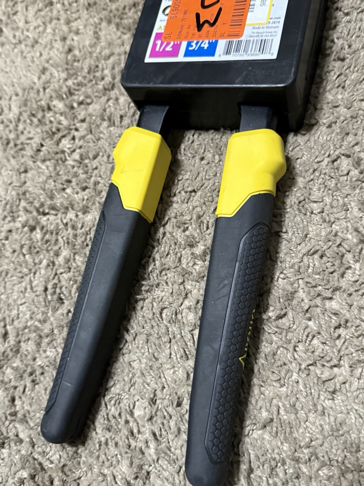 Apollo 1/2 in. and 3/4 in. PEX-B Crimp Tool 69PTKH0014C QUALITY! A+