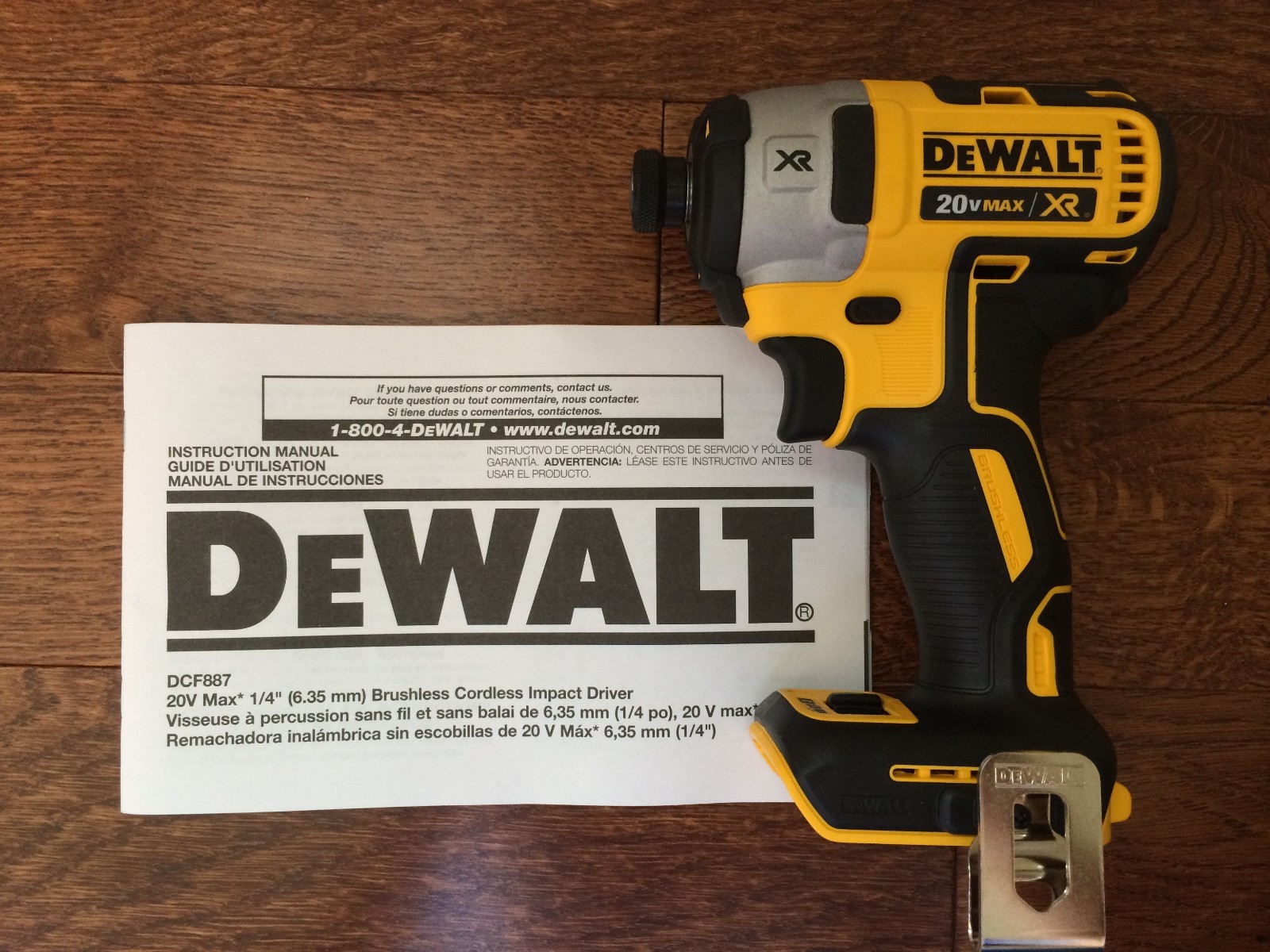 New DeWalt 20 Volt 20v Max XR Brushless Cordless 1/4" Impact Driver DCF887