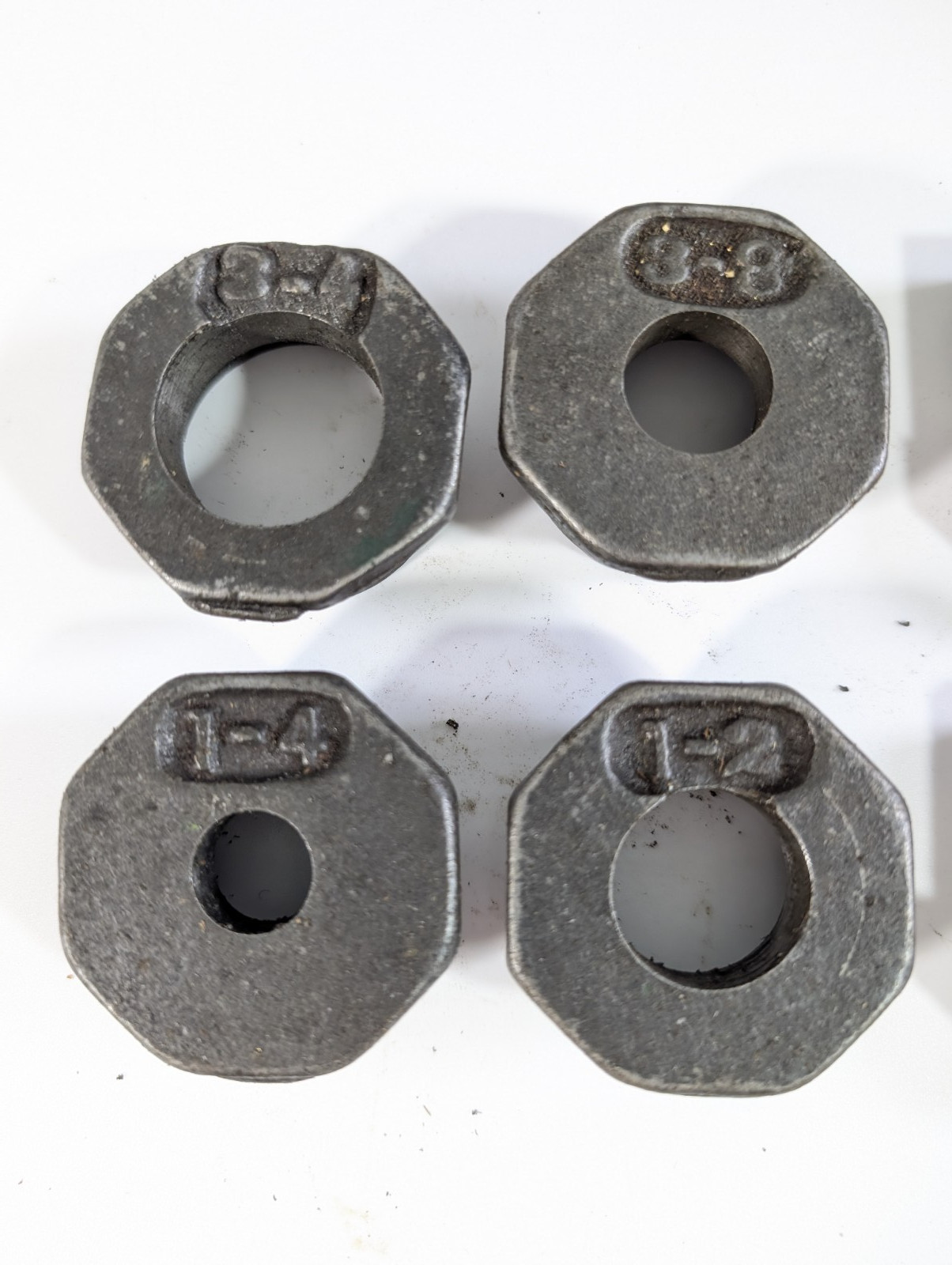 Armstrong Manual Pipe Threader Set, Die Heads, Handles, Antique