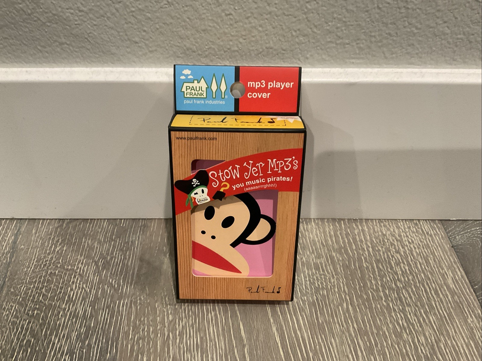 Retro Paul Frank Pink mp3 Player Cover New Monkey Music