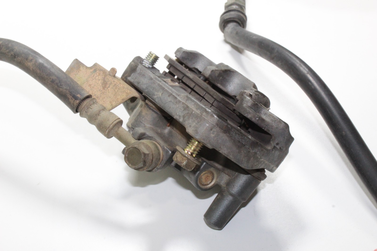 OEM TRX250R FRONT BRAKE CALIPERS HONDA 86 87 88 89 250R LEFT RIGHT Caliper