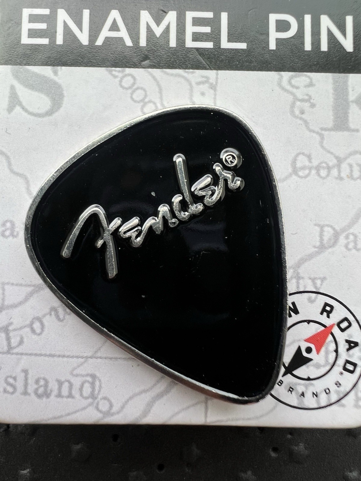 Fender Enamel Pin Fender Guitar MUSIC PICK Pinback