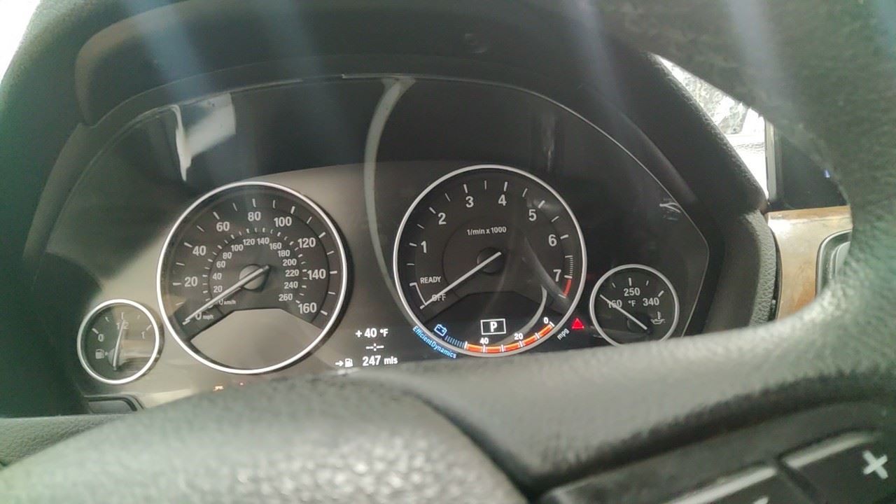 (LOCAL PICKUP ONLY) Roof Glass Fits 12-18 BMW 320i 7006501