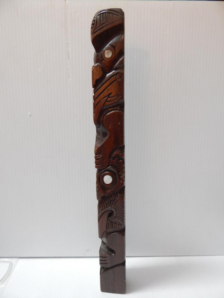 VINTAGE ALASKA TLINGIT INDIAN NW COAST RED CEDAR + ABALONE WOOD TOTEM POLE 15.5"