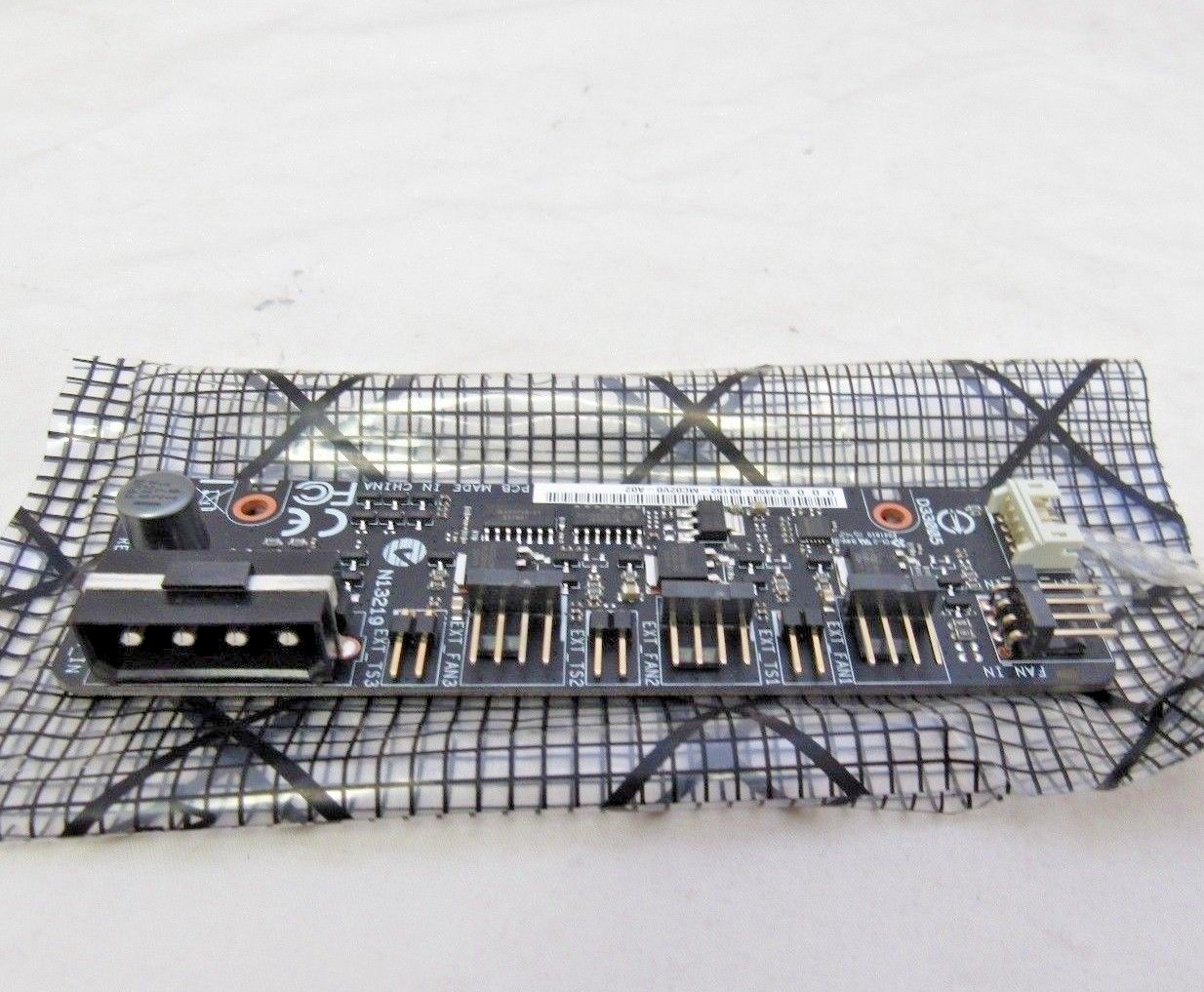 ASUS Fan Extension Card for RAMPAGE V Z170 DELUXE X99 DELUXE PCB Card Only B-4