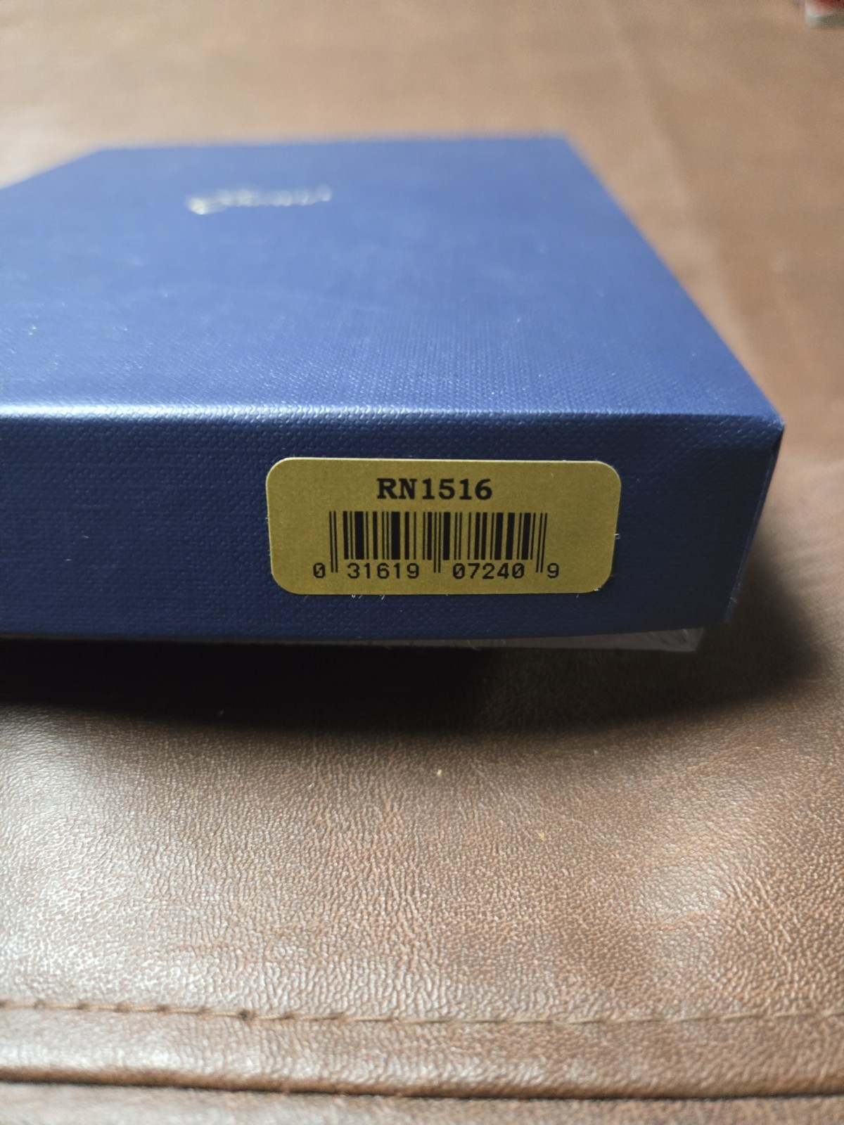 Crane's stationery classic design with a white ribbon bow & cards. Sealed In Box