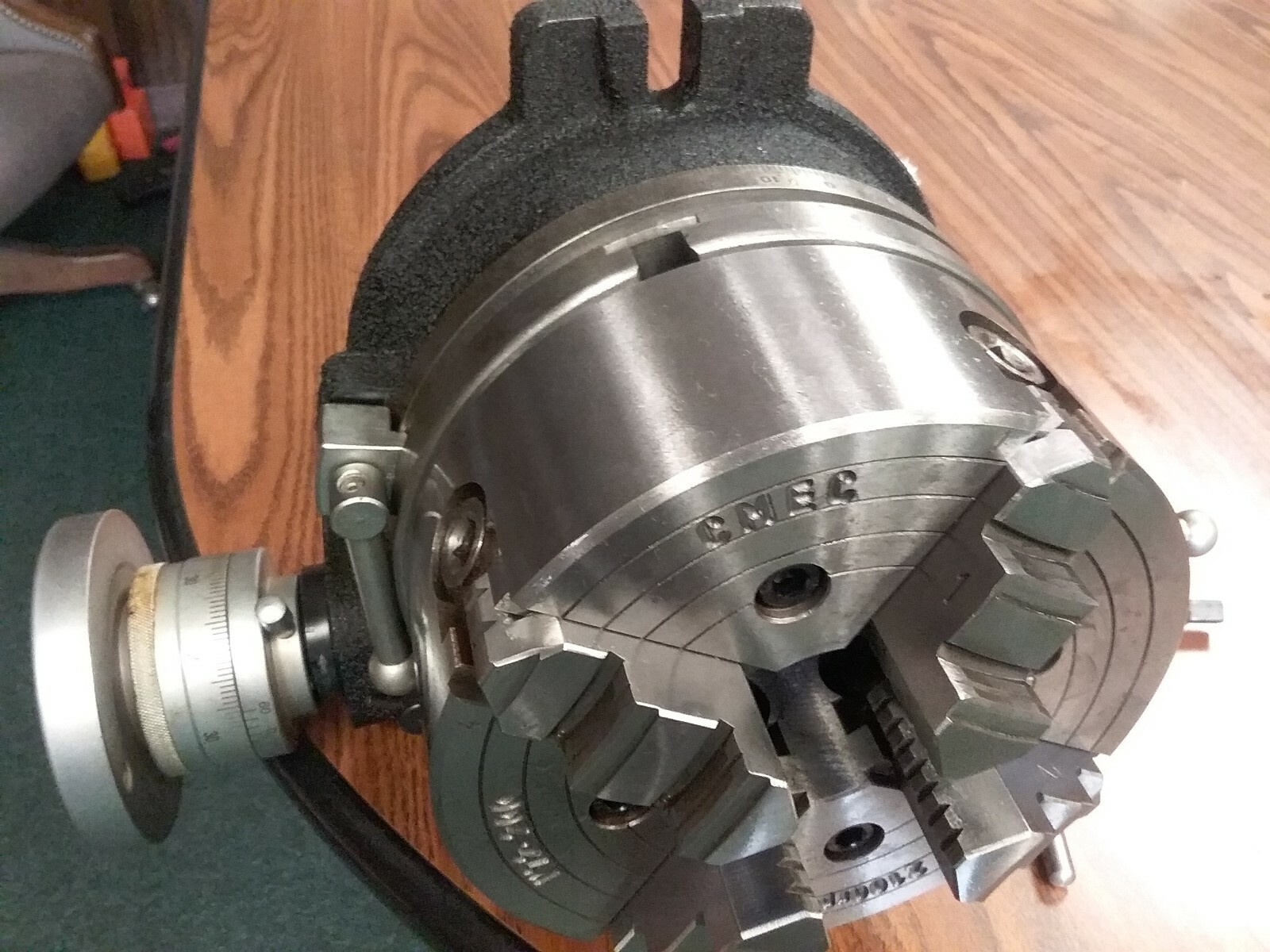 8" HORIZONTAL & VERTICAL ROTARY TABLE w. 8"-4 jaw independent chuck 4 T-nuts