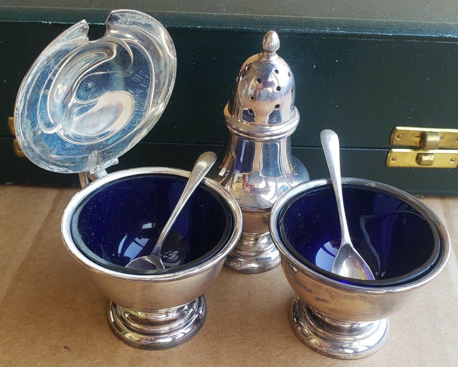 Antique Sterling Silver Elkington Complete Set in Original Case Shaker