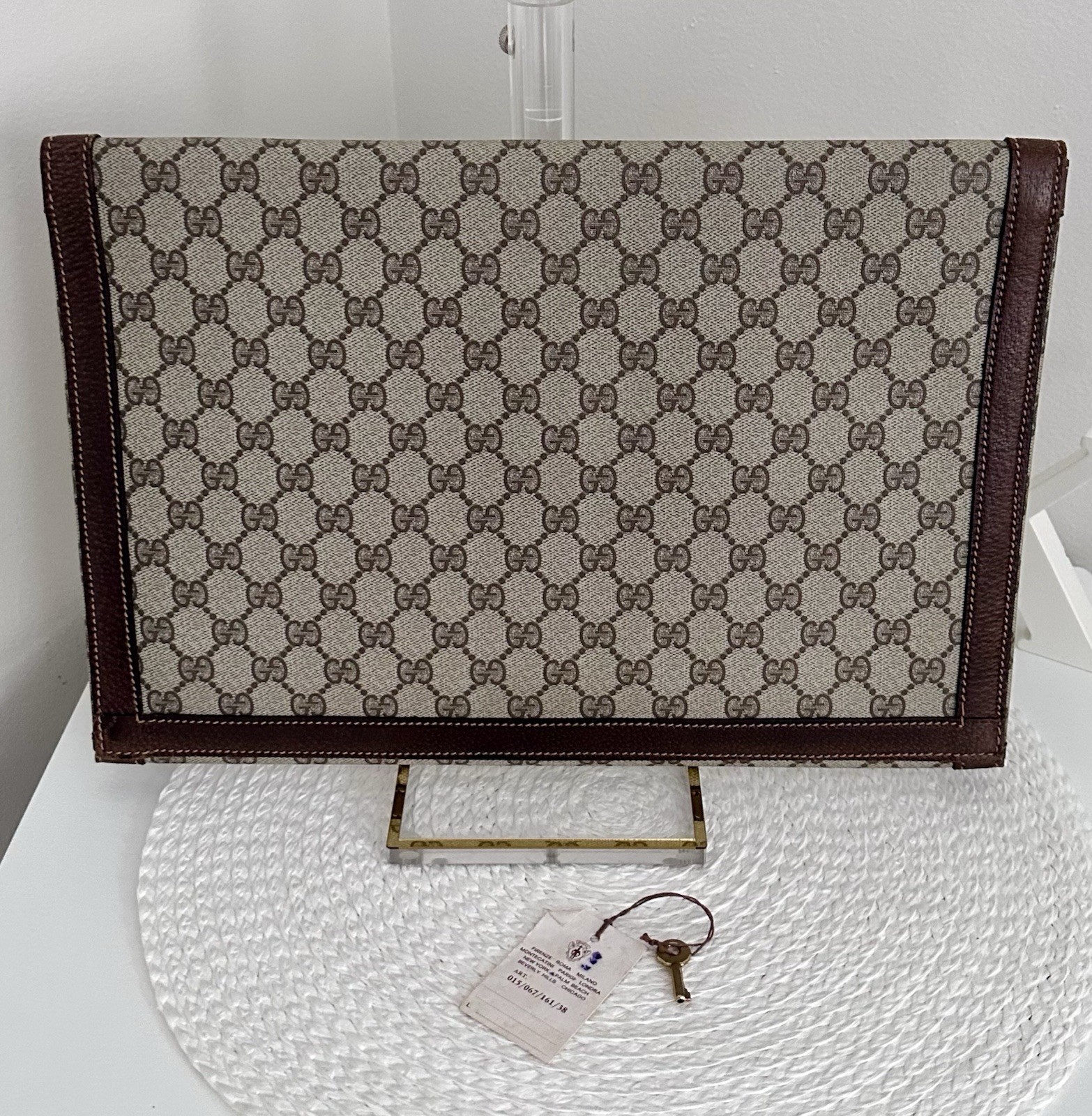 Authentic Gucci Brown GG Monogram Canvas Unisex Portfolio Document Holder Clutch