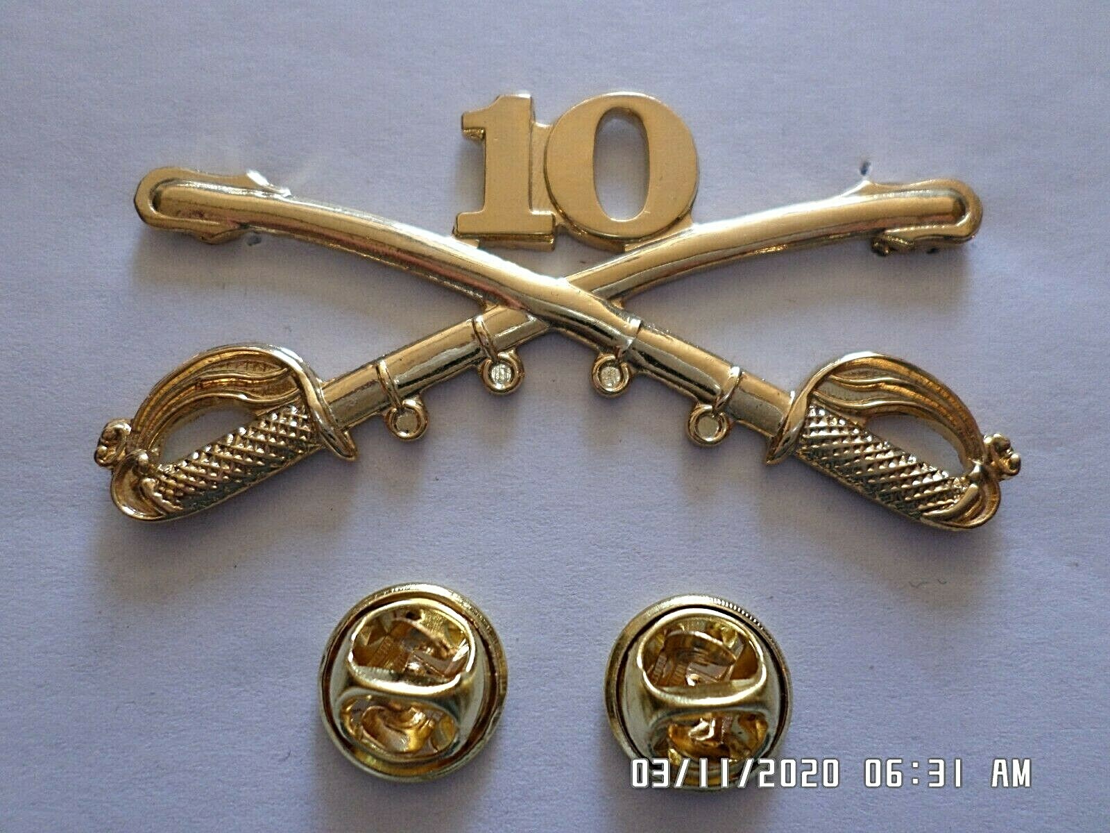 10th CAVALRY SWORDS SABERS MILITARY HAT PIN REGIMENT BADGE BUFFALO SOLDIERS