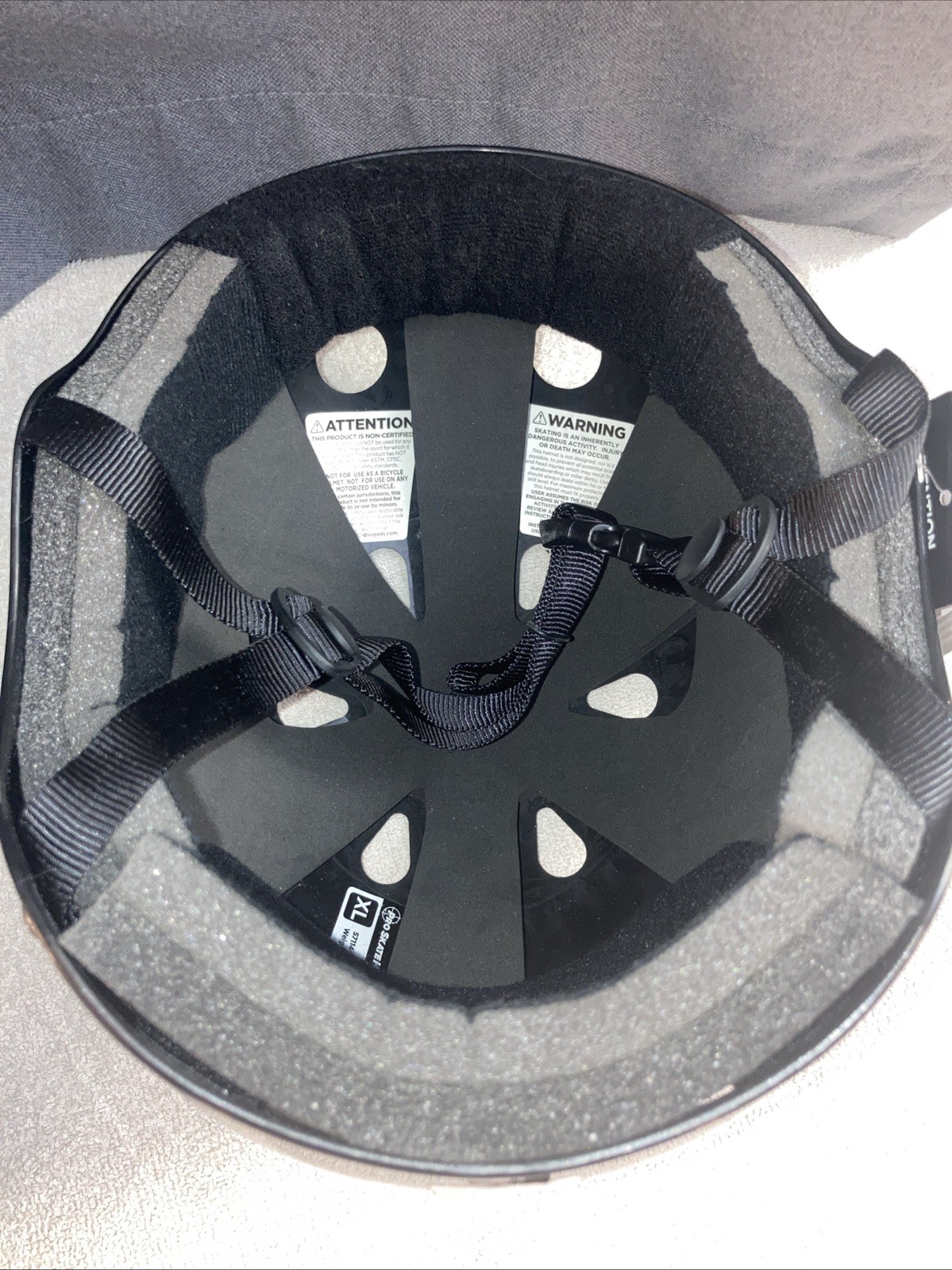 187 KILLER PADS New With Tag Pro Skate Helmet XL Black