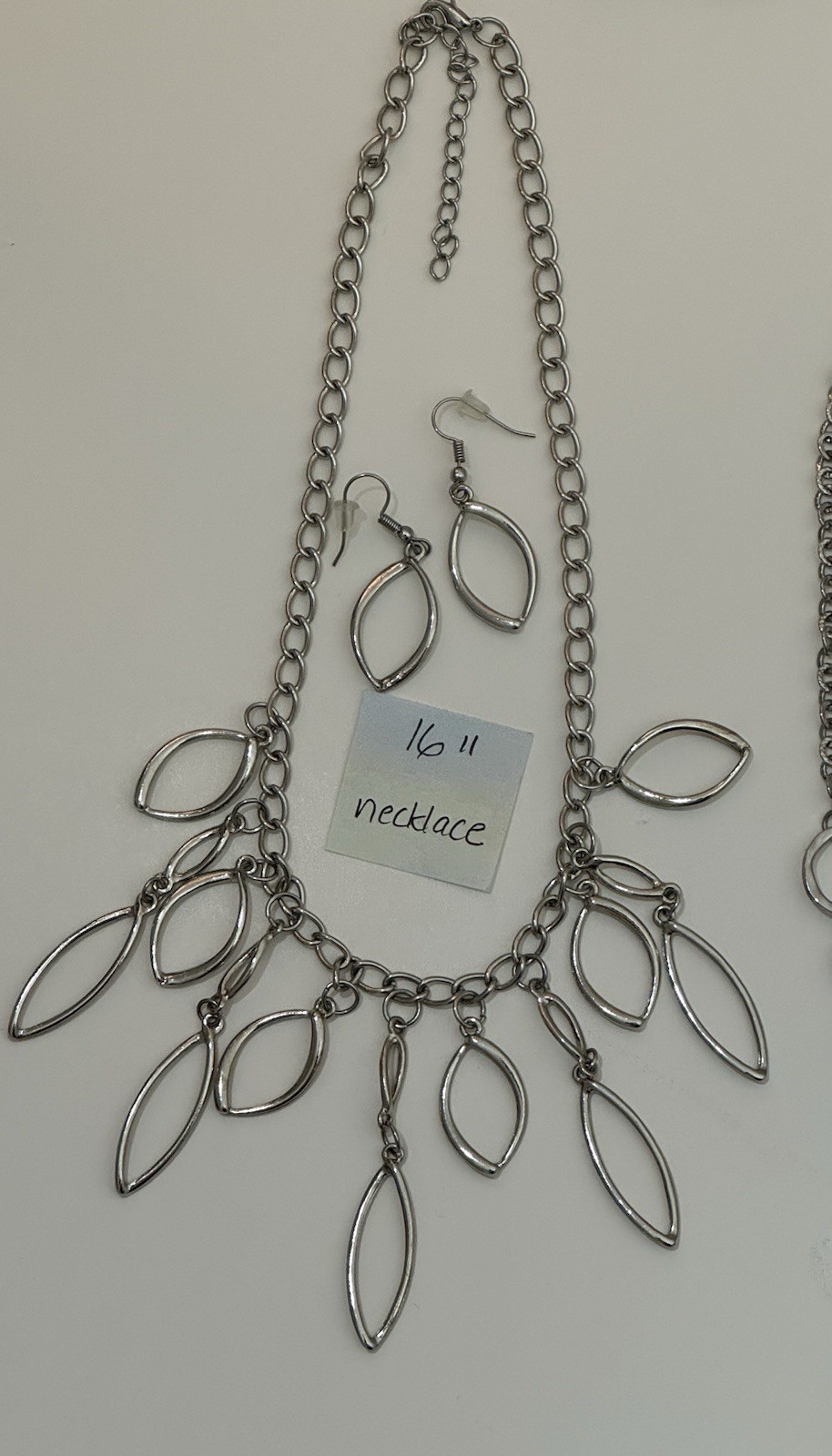 Paparazzi Jewelry Lot 16 pc - 8 Necklace Earring Sets & Bracelet - Mixed Metals