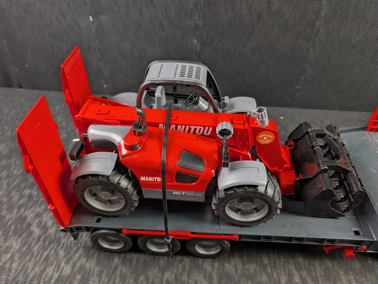 Bruder 02774 MAN TGA Loader truck w/ Manitou Loader