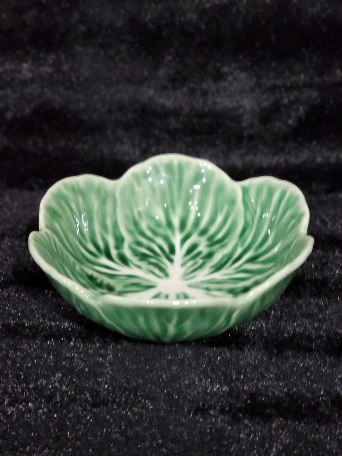 4 Green Cabbage Cereal Bowls Ceramic 6" Hobby Lobby Easter Pinheiro Style NEW