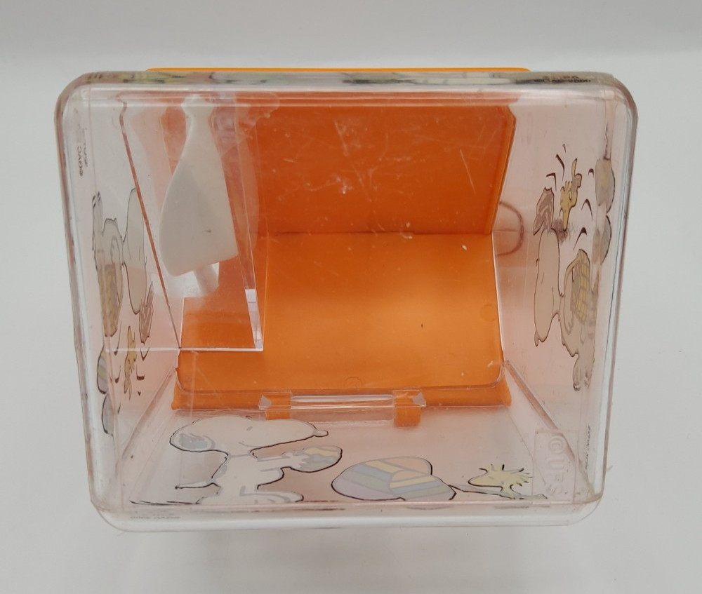 Snoopy Easter House Treat Box 2000 Peanuts Storage Candy Container Woodstock Rar