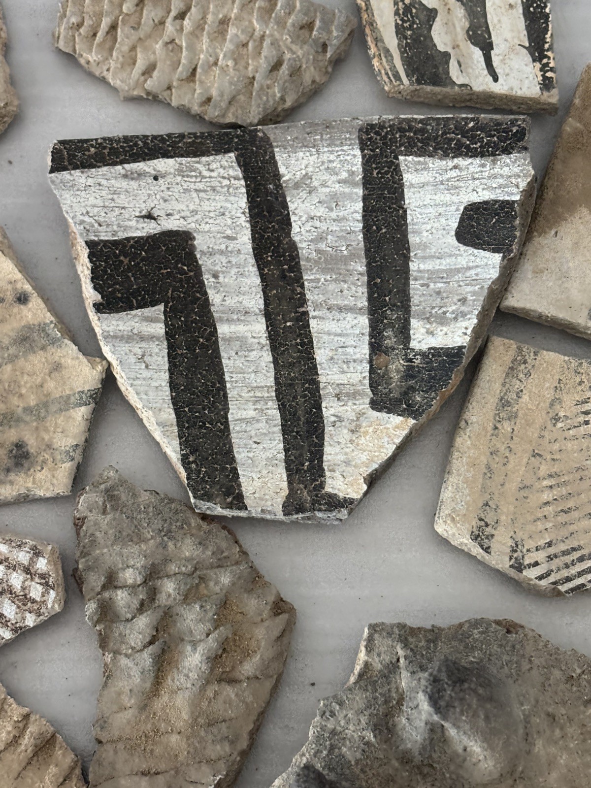 12 Ancient Anasazi Native American Pottery Shards 2” - 4” Arizona L6-D FREE SHIP