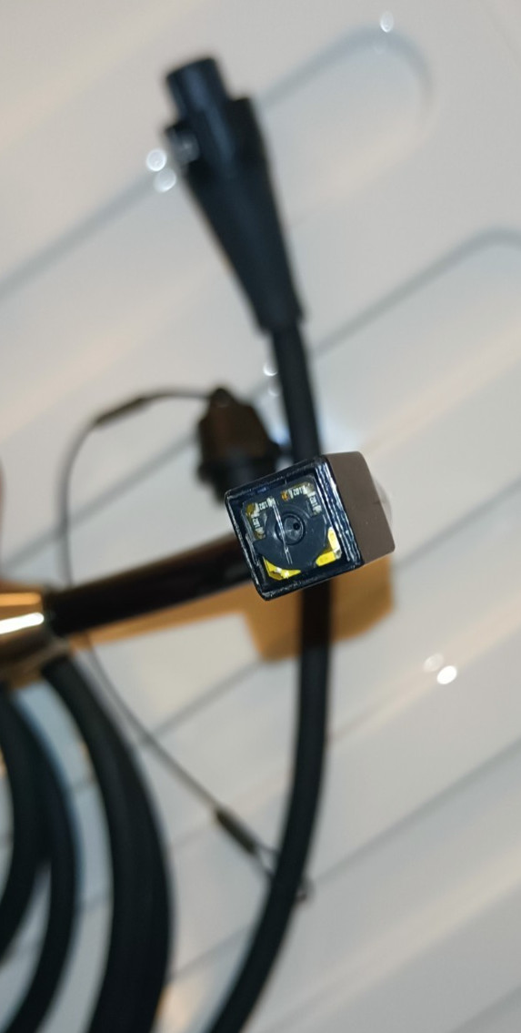 Verathon Glidescope 0570-0307 AVL 3-4 Baton Blade , Clear Image / Crack on Tip