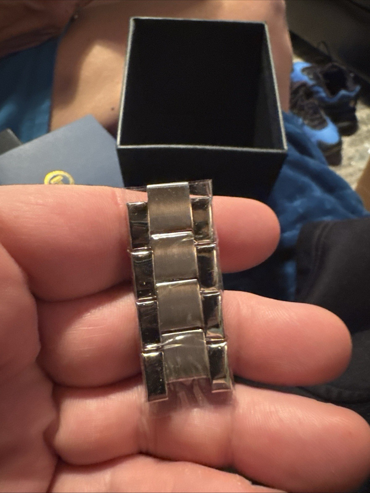 TRUMP VICTORY - Fight Fight Fight - RED BEAUTY - COMMEMORATIVE WATCH