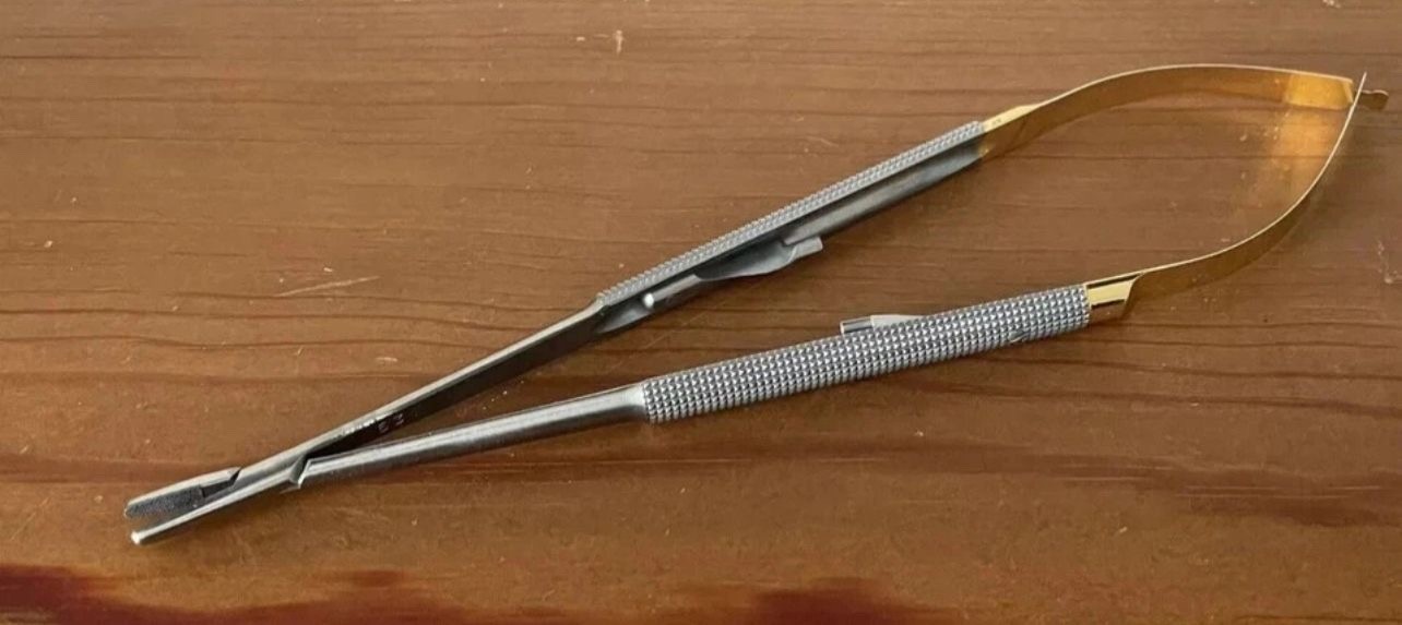 Lot Of 3 HU-FRIEDY Castroviejo Straight ,Diamond Dusted, Micro Scissor Curved