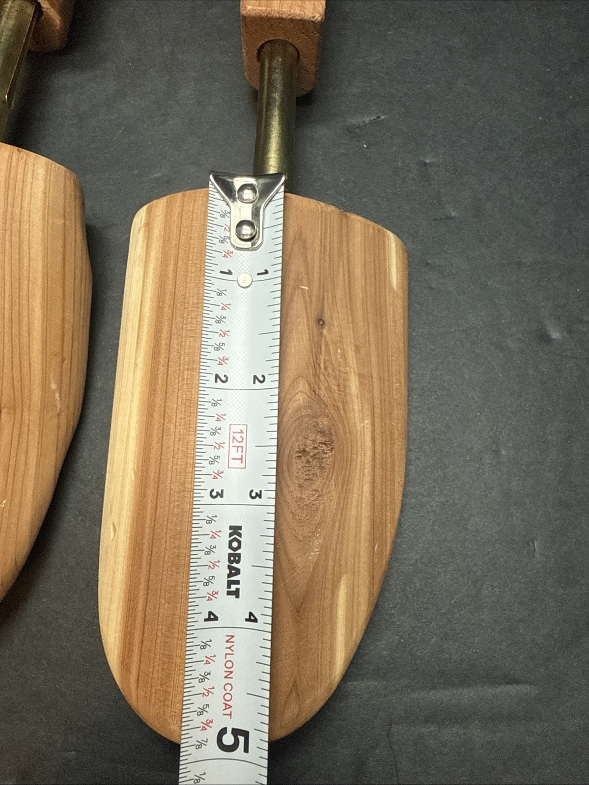 Shoe Keeper Mens Large Cedar Wood One Pair