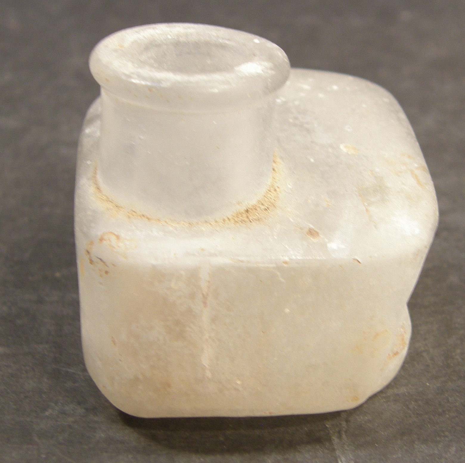 ANTIQUE GLASS TUGBOAT TUG BOAT INK BOTTLE