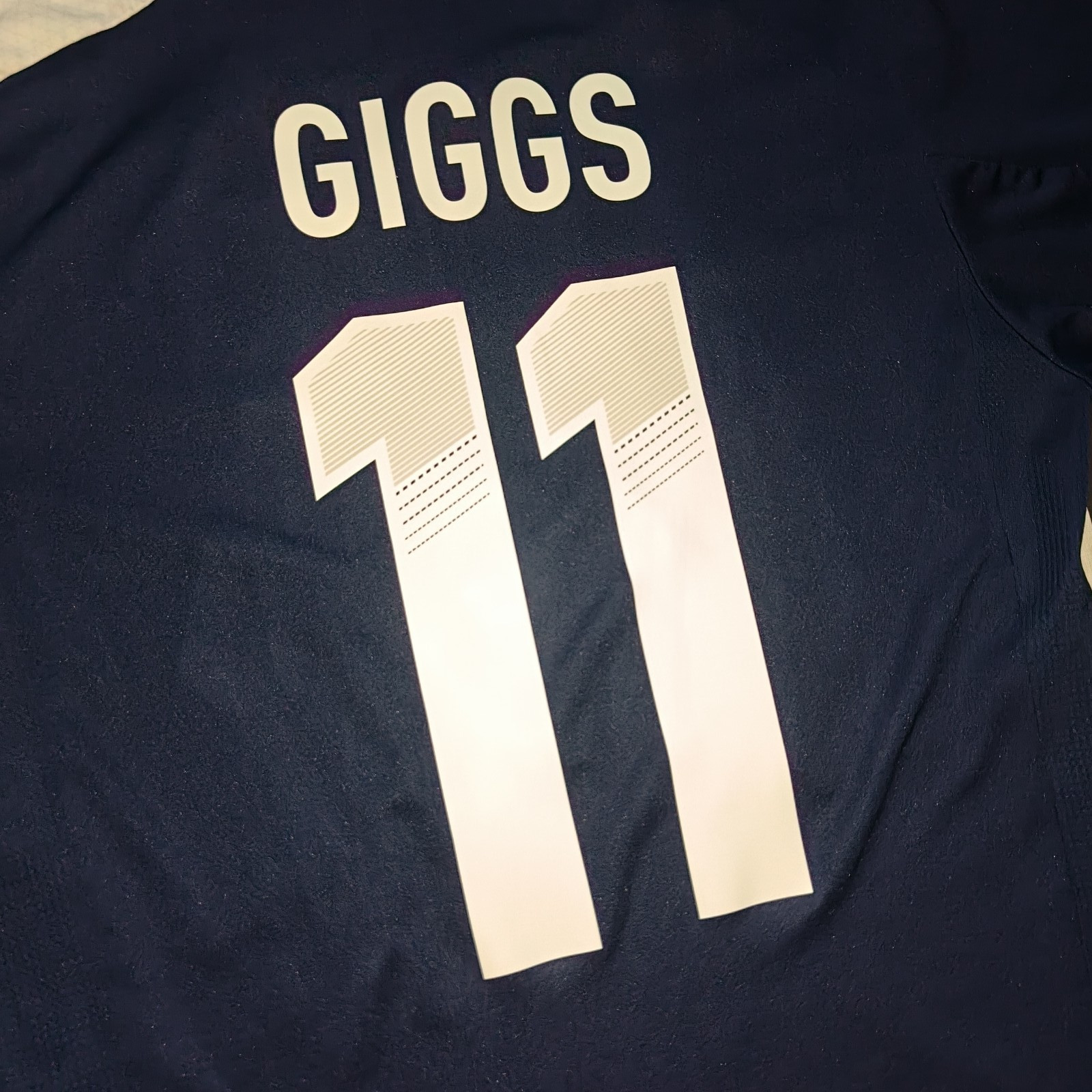 Great Britain Home Football Shirt Jersey 2012 Ryan Giggs Adidas Size S
