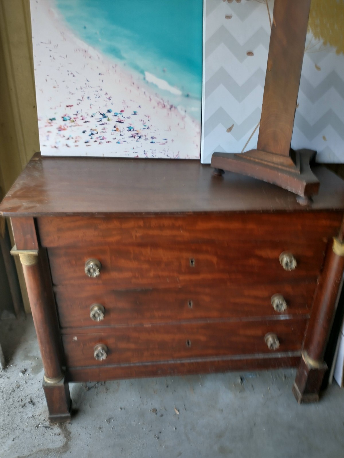 Antique Federal Mahogany Commode or Chest of Drawers Early 19th Century