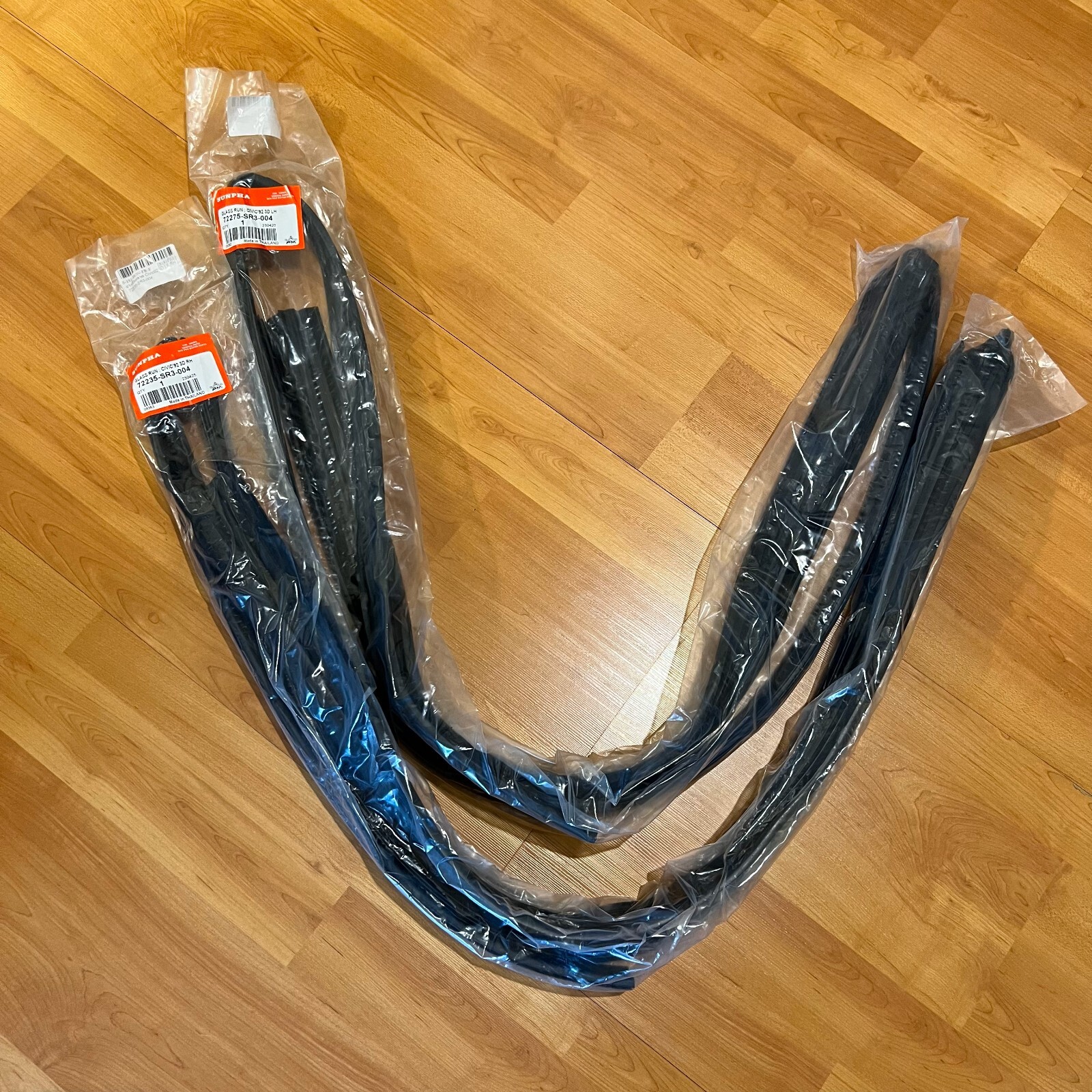 92-95 for Honda Civic EG 3D EH Hatchback EJ Coupe 2D glass run weatherstrip seal