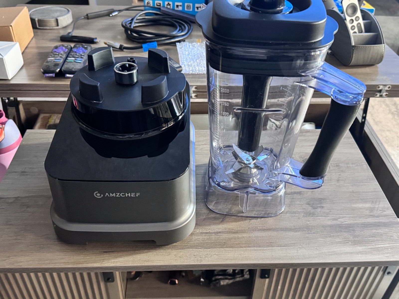 AMZCHEF 8-IN-1 Professional Blender 2000 W, 68 oz, Timer, XL-05 - Scratch & Dent