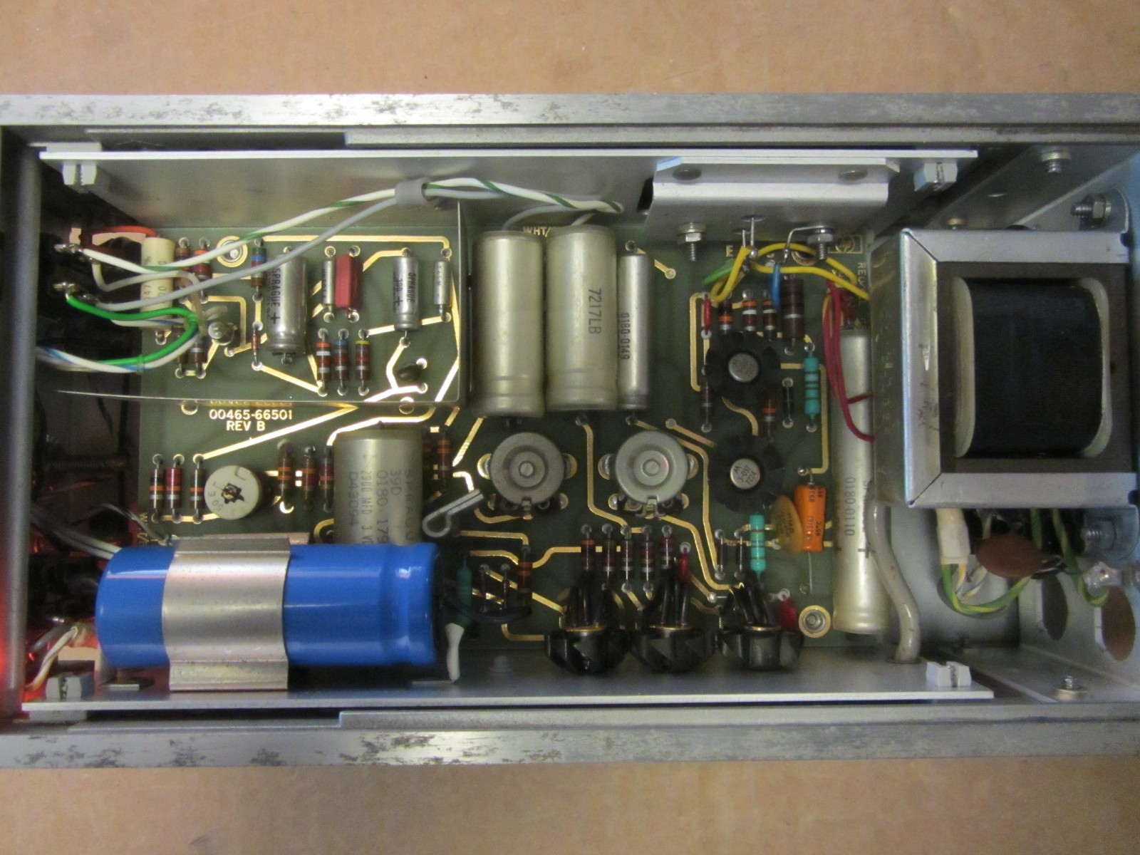 HP465A 5Hz-1Mhz Amplifier