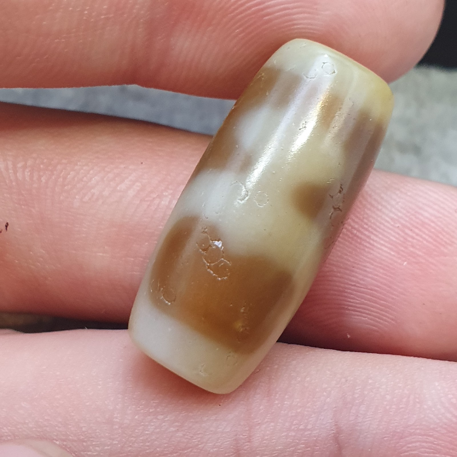 Old Tibetan Treasure Vase Eyes Pattern agate stone dzi bead amulet