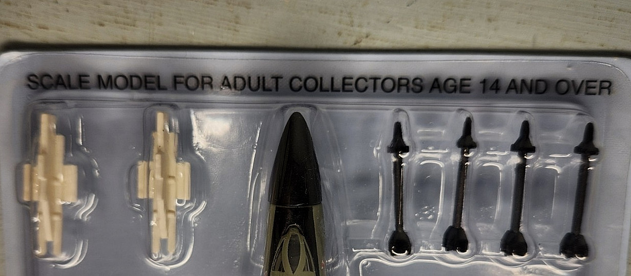 FABBRI 1:100 scale F-4J Phantom USAF military diecast JET model with stand NEW