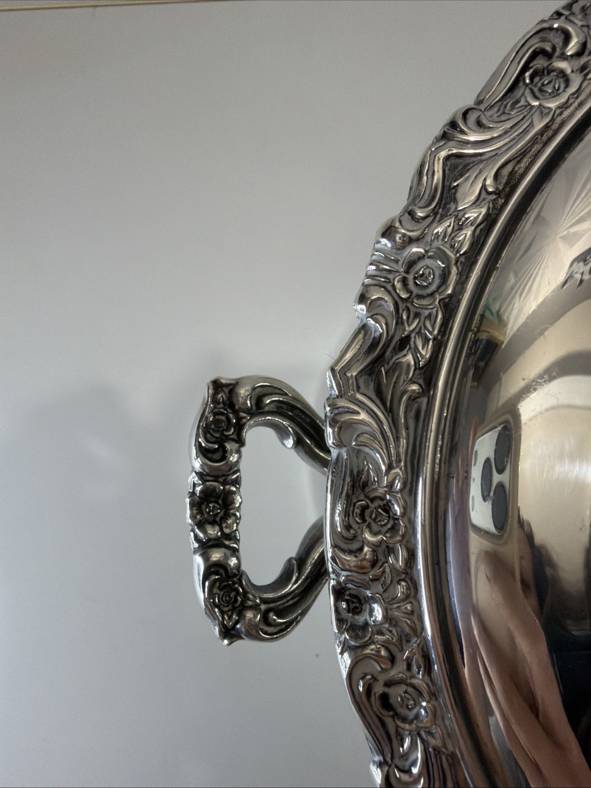 Vintage International Silverplate Countess Covered Ice Bucket – Ornate Floral