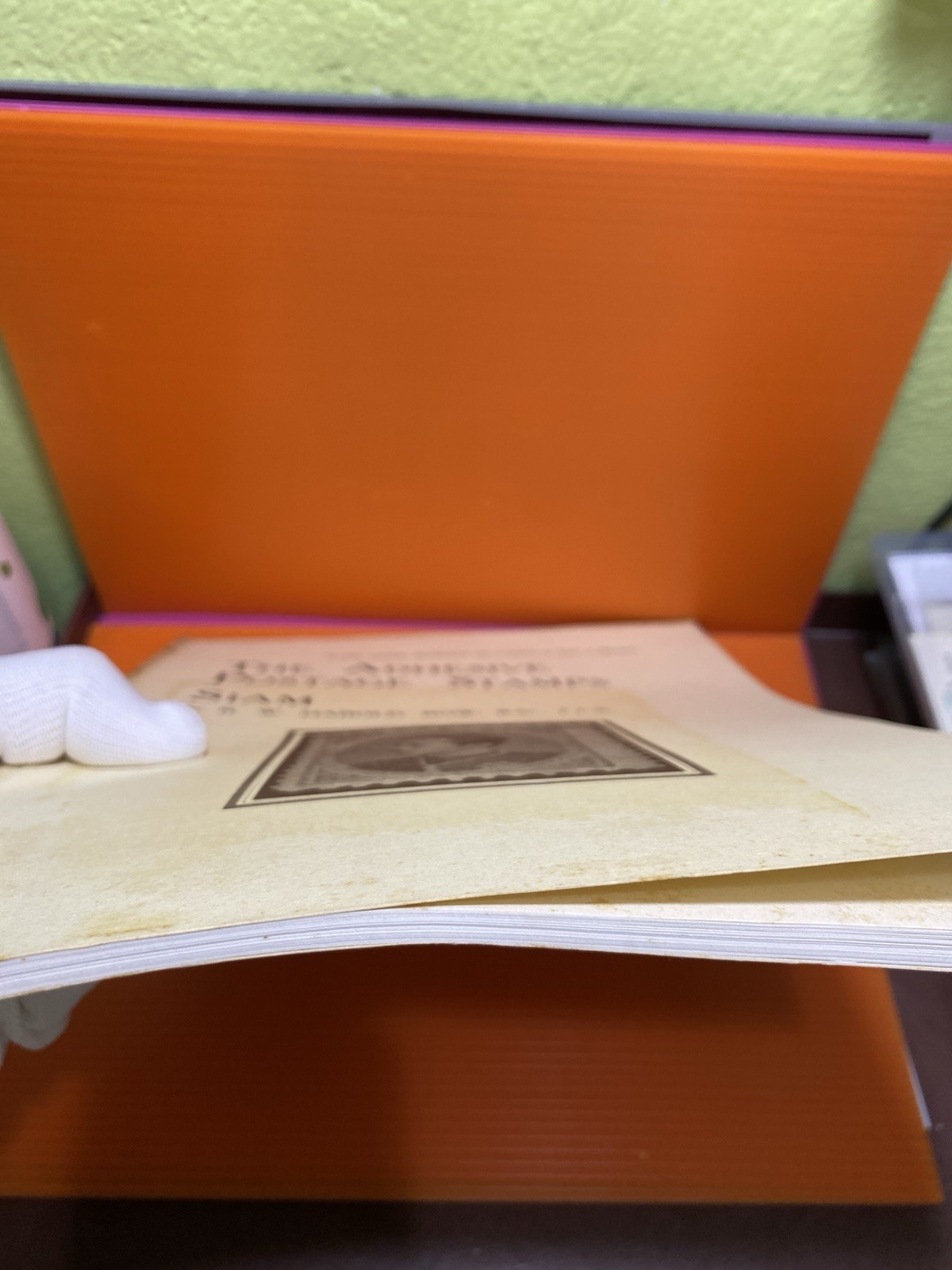 The Adhesive Postage Stamps Of Siam By R.W.Harold Row 75 Pages Hand Book Free SH