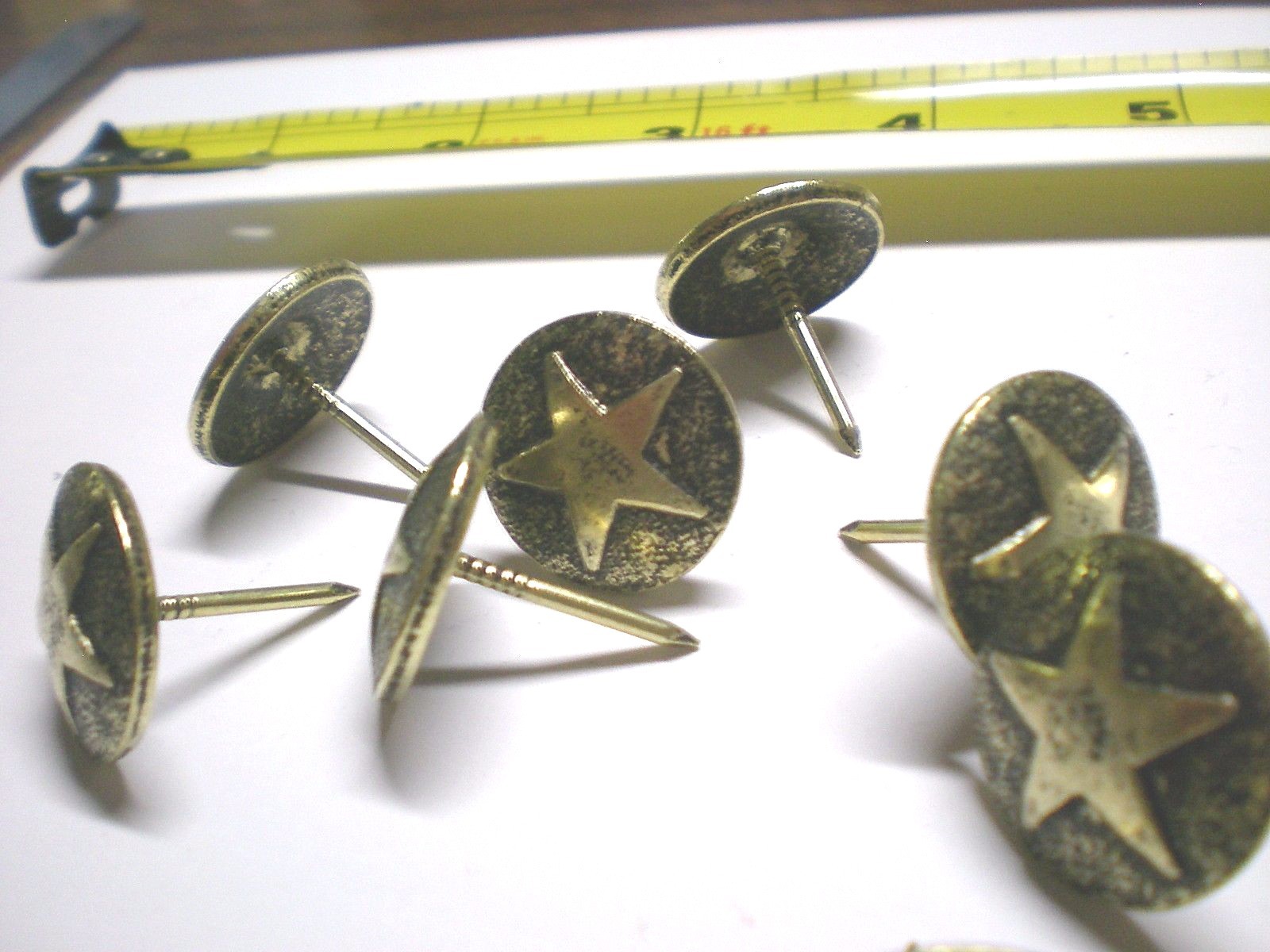 Antique Brass Western Style Star LARGE 3/4 INCH Head Nail/Upholstery Tack Pkg 10
