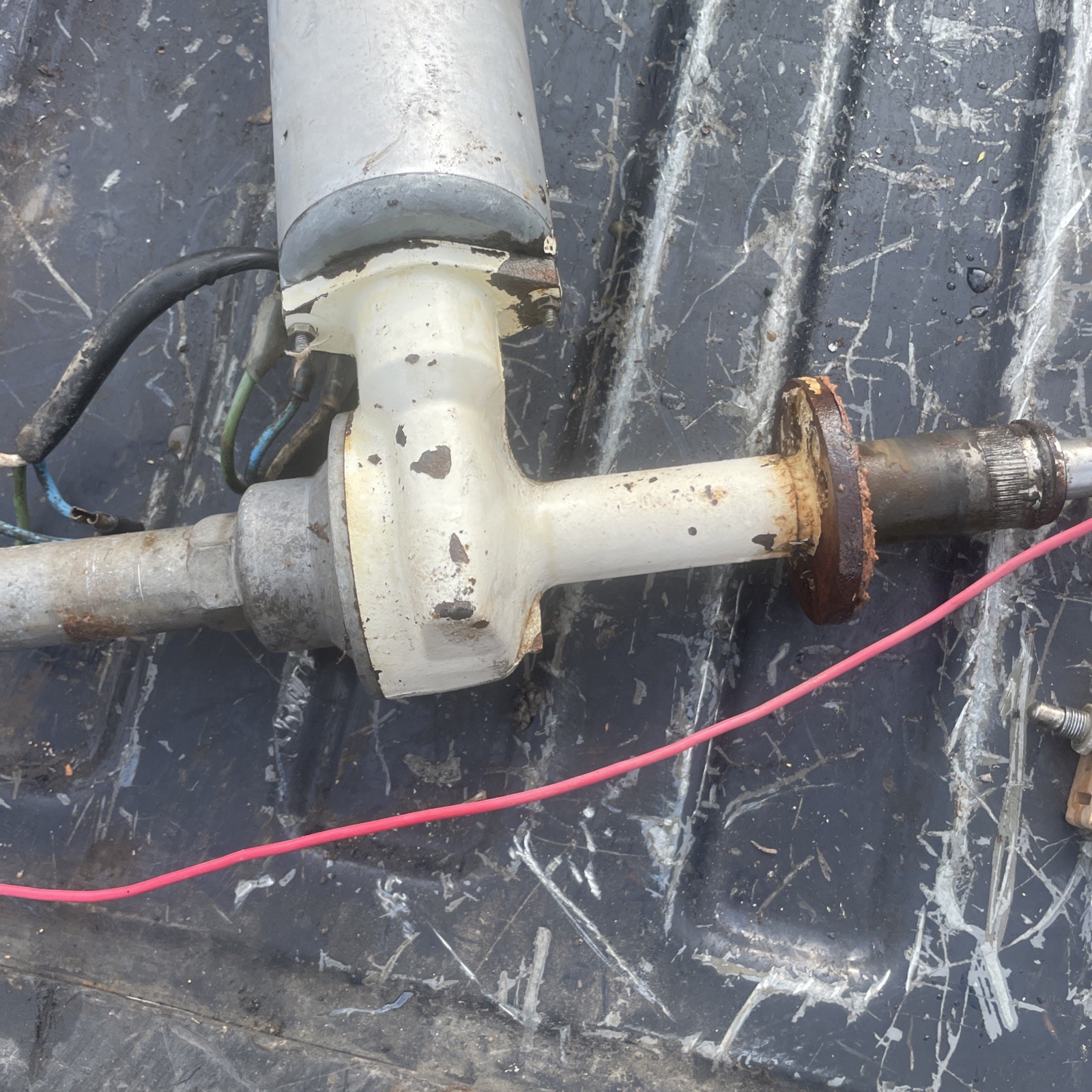 Volvo Penta Mechanical Tilt Lift TILT JACK, 250, 270,280 AQ280,AQ270~897658