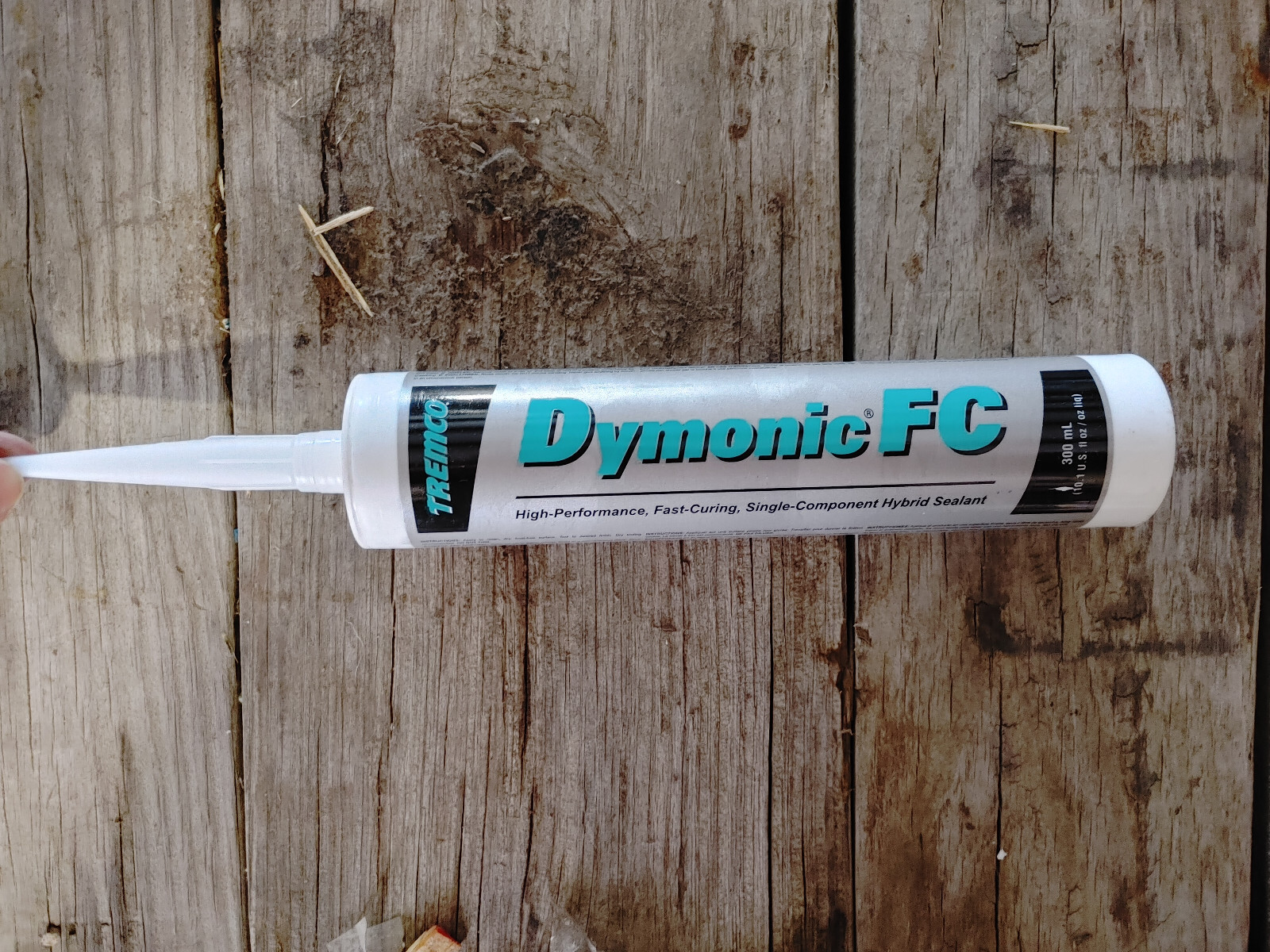 Tremco Dymonic FC Fast-Curing White 10.1 Ounce (Z3B)