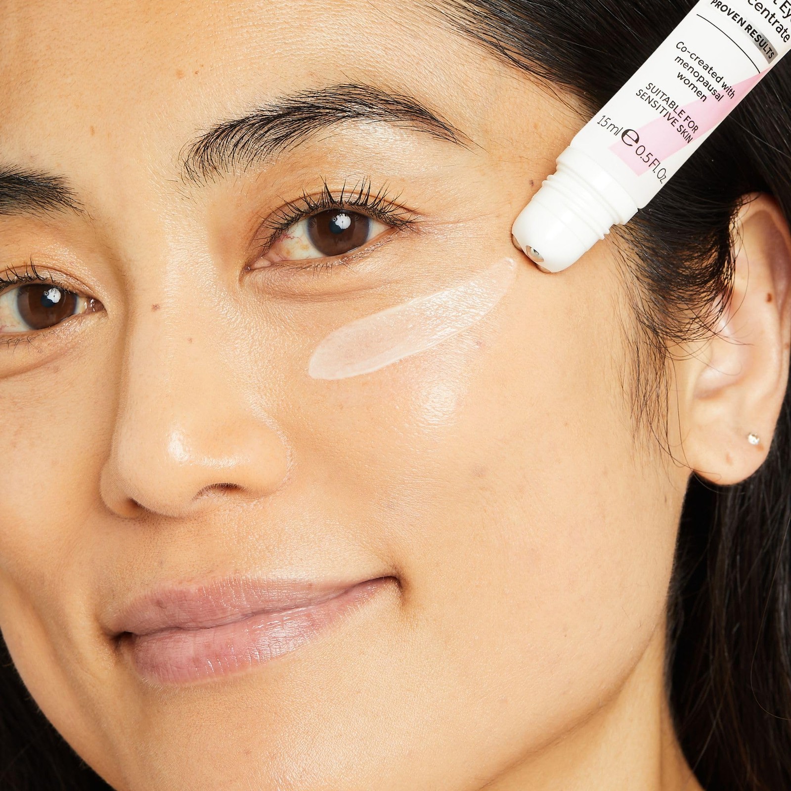 No7 Menopause Skincare Firm & Bright Eye Concentrate - Revitalizing Eye Cream